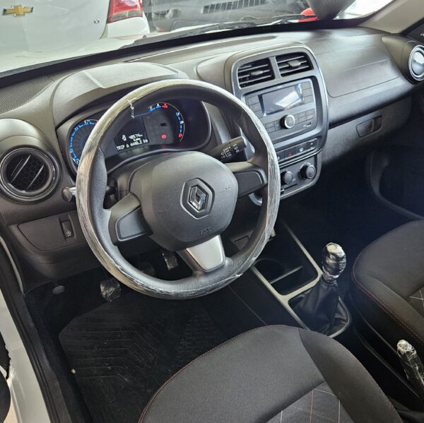 RENAULT KWID ZEN 1.0 - Image 4