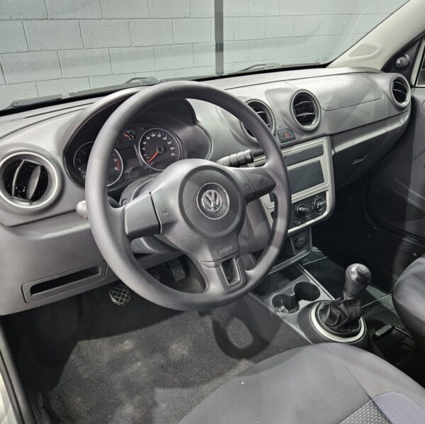 VOLKSWAGEN GOL 1.0 MI TRENDLINE - Image 4