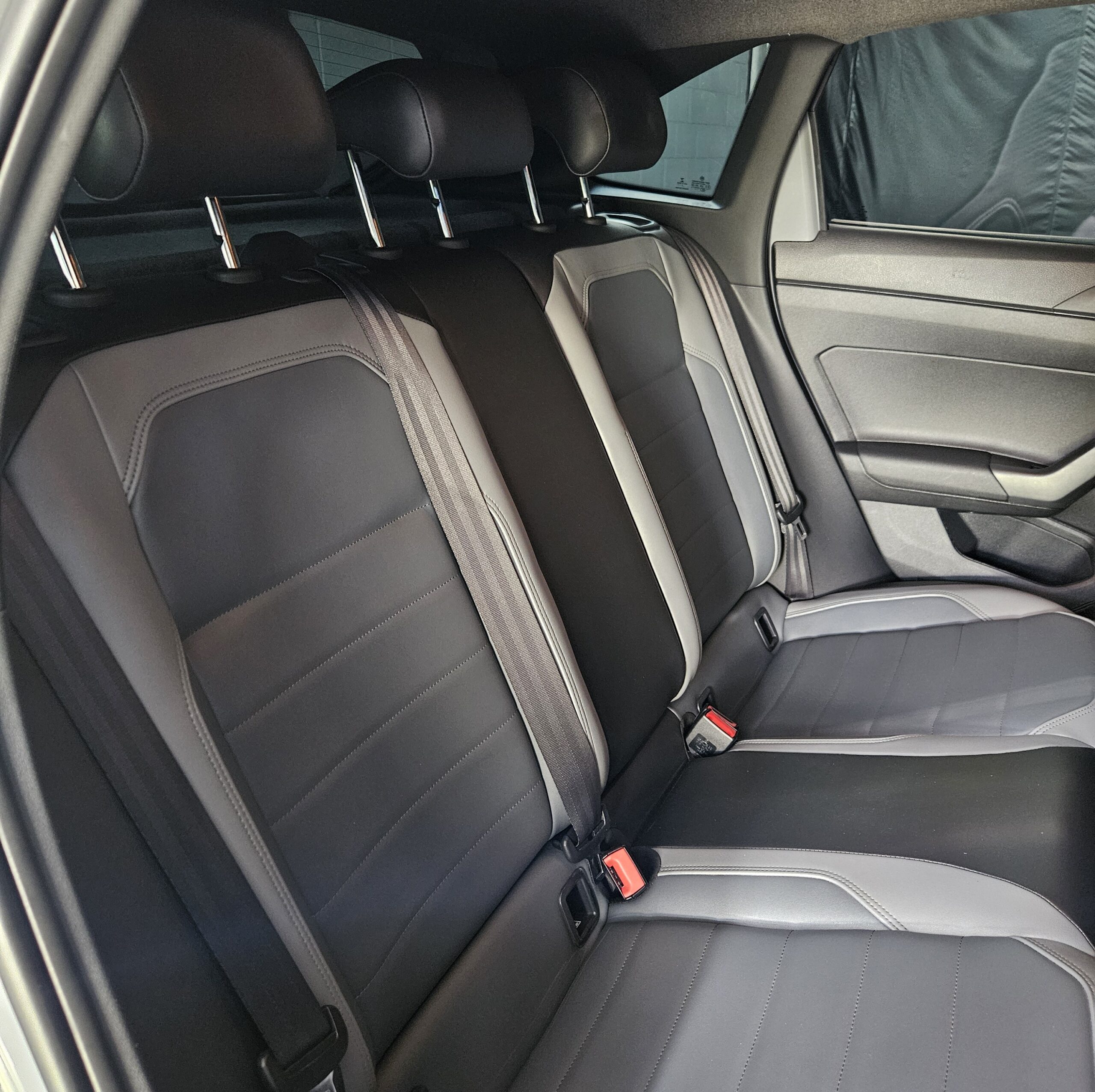 VOLKSWAGEN NIVUS 200 TSI HIGHLINE 1.0 - Image 9