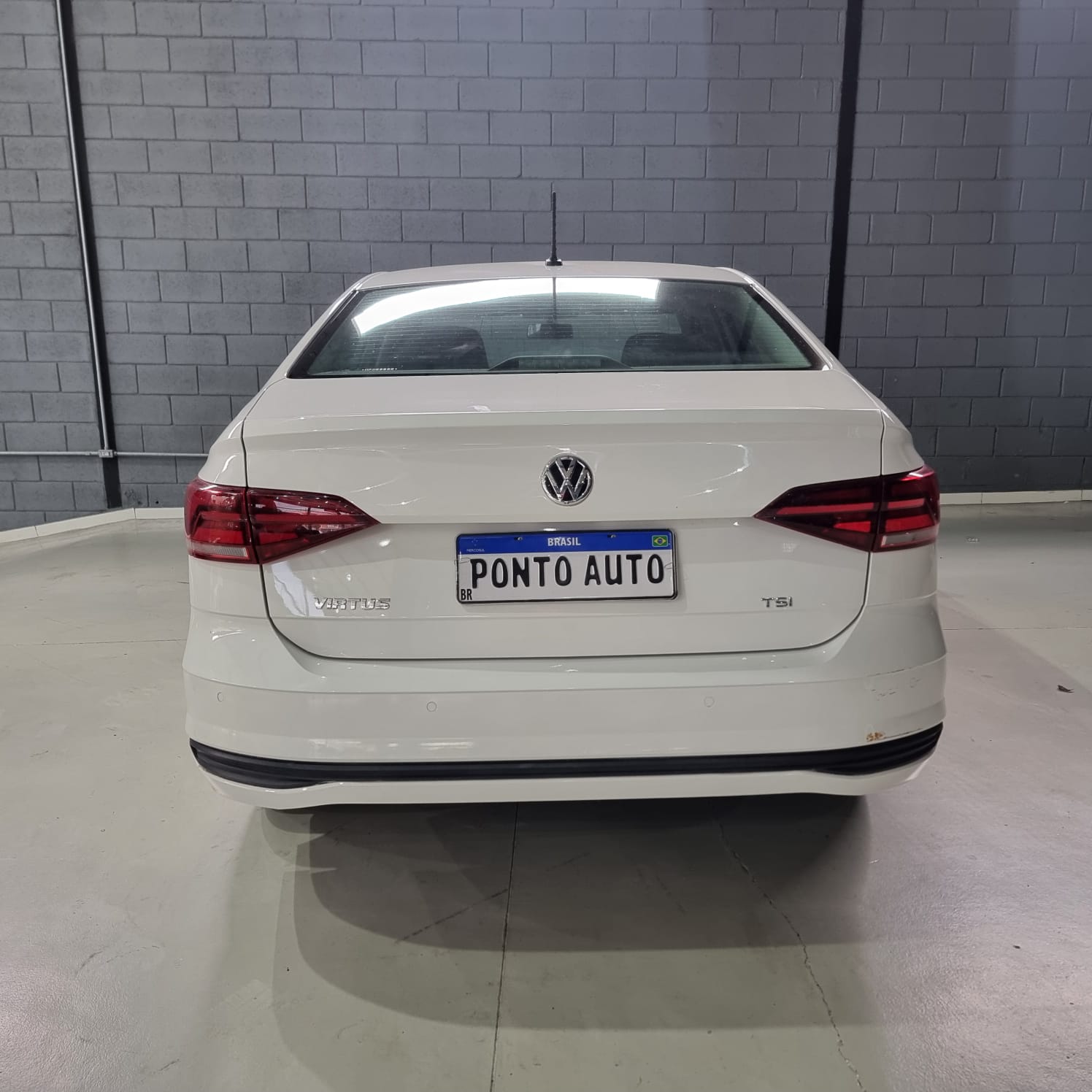 VOLKSWAGEN VIRTUS 1.0 200 TSI CL (AUT) - Image 5