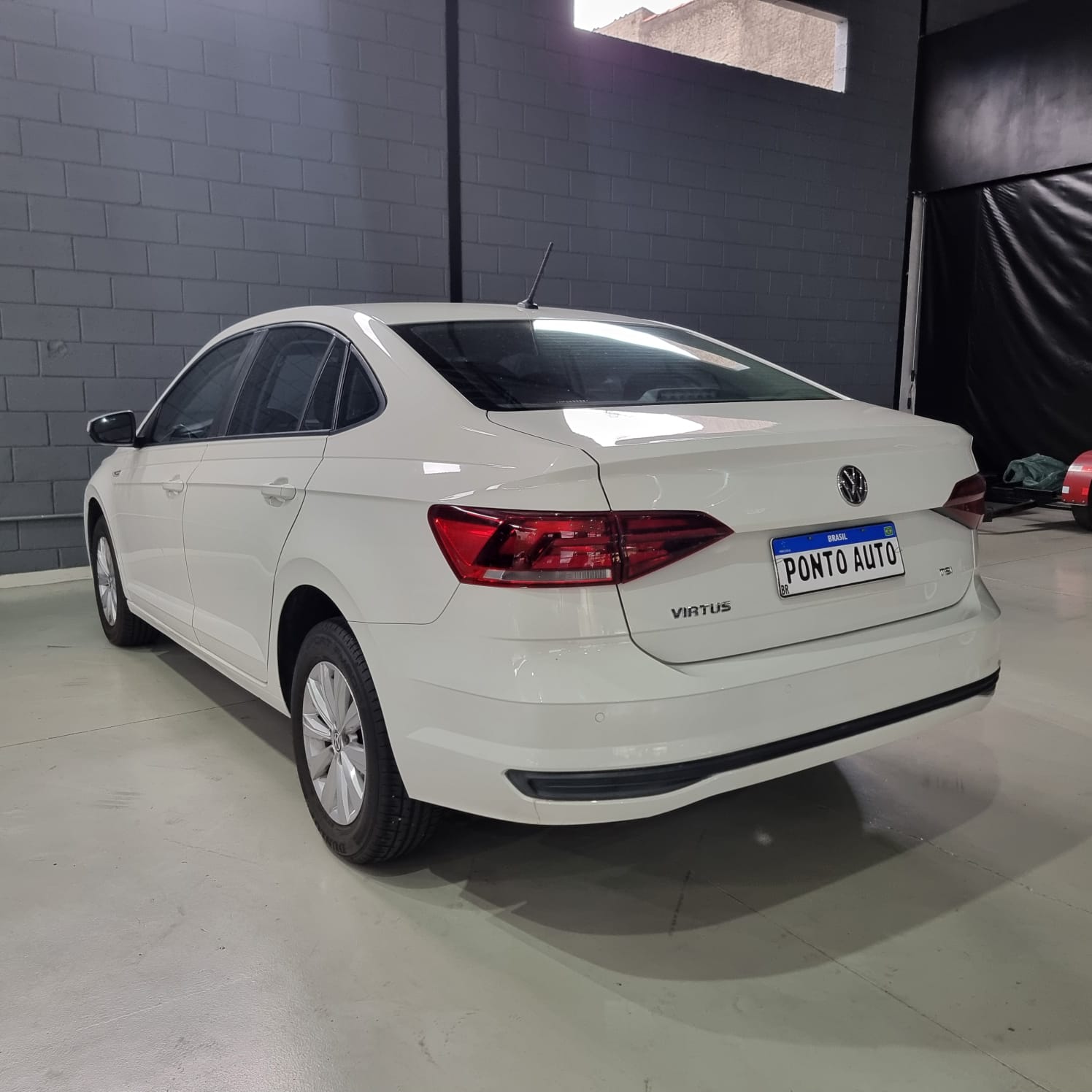 VOLKSWAGEN VIRTUS 1.0 200 TSI CL (AUT) - Image 6