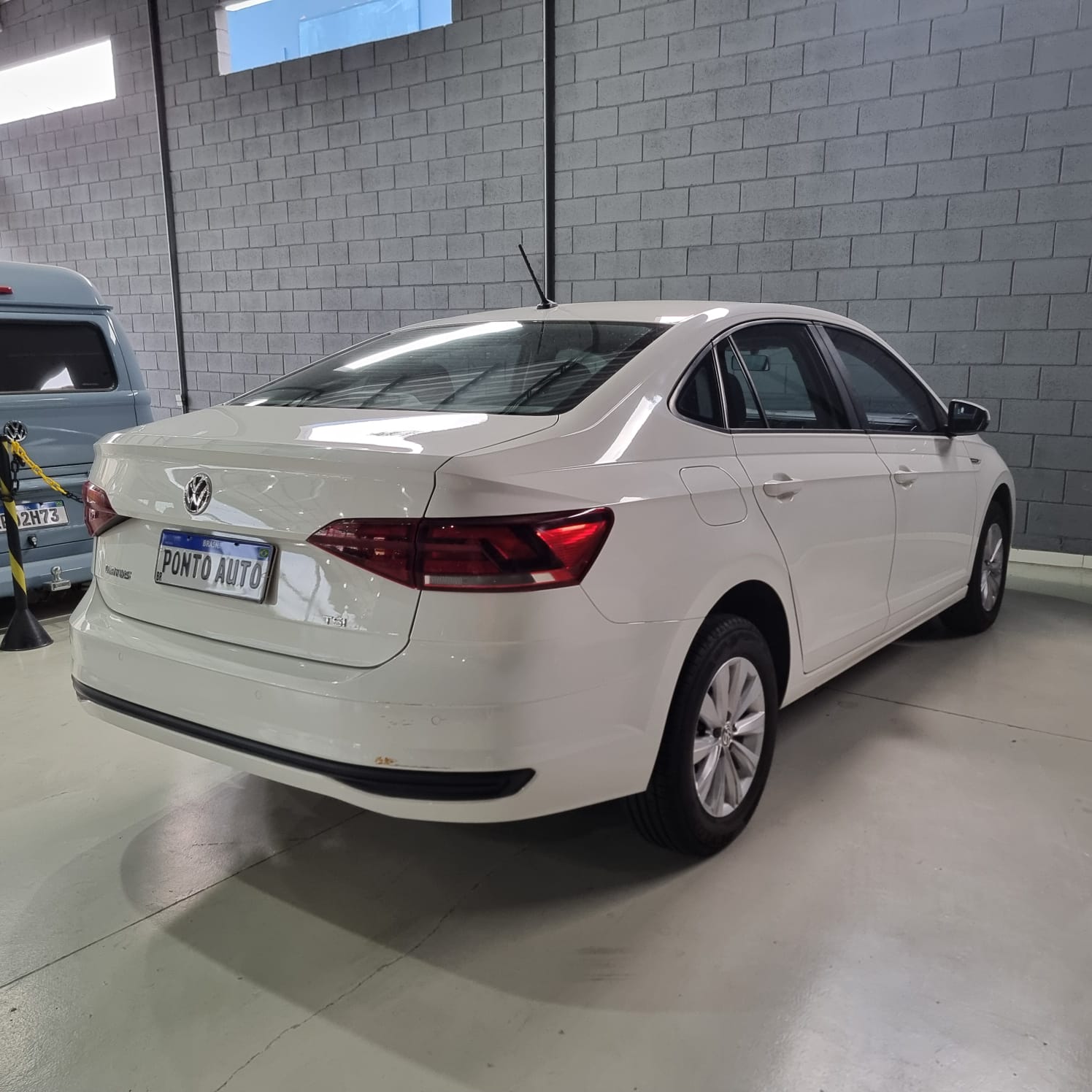 VOLKSWAGEN VIRTUS 1.0 200 TSI CL (AUT) - Image 4