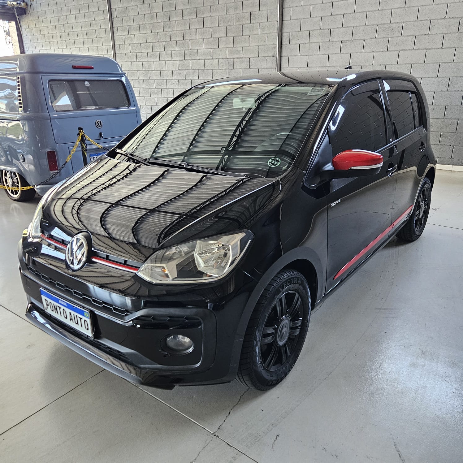 VW UP! 1.0 12v TSI MOVE - Image 3