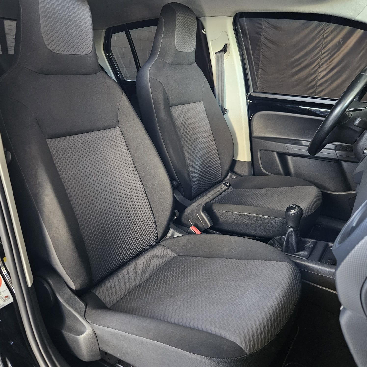 VW UP! 1.0 12v TSI MOVE - Image 7