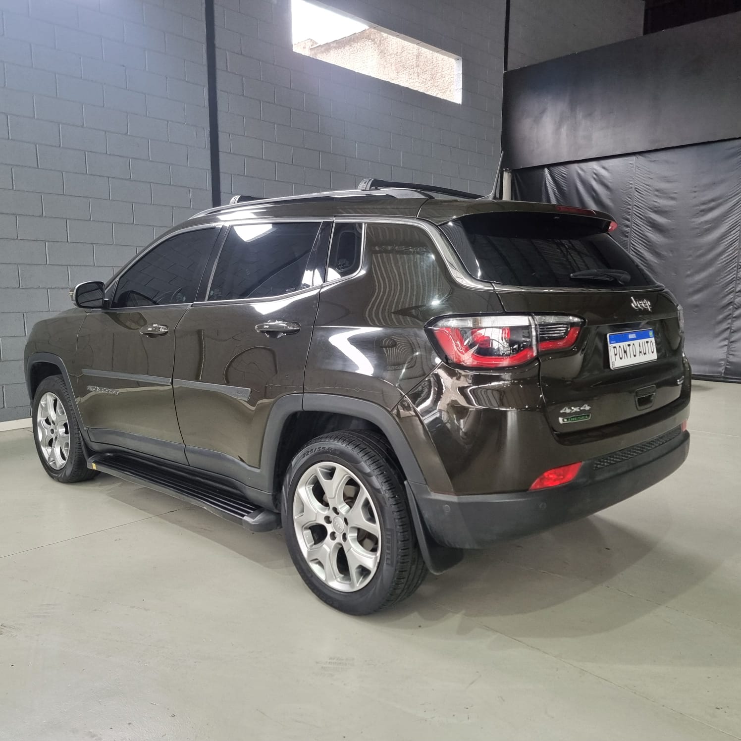 Jeep Compass 2.0 TDI Longitude 4x4 (Aut) - Image 6