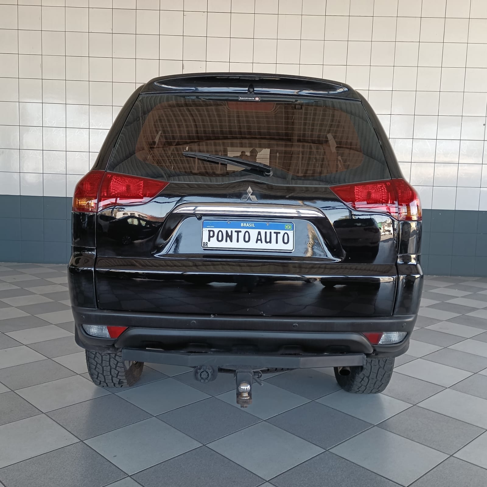 MMC PAJERO DAKAR 3.5 4x4 - Image 5