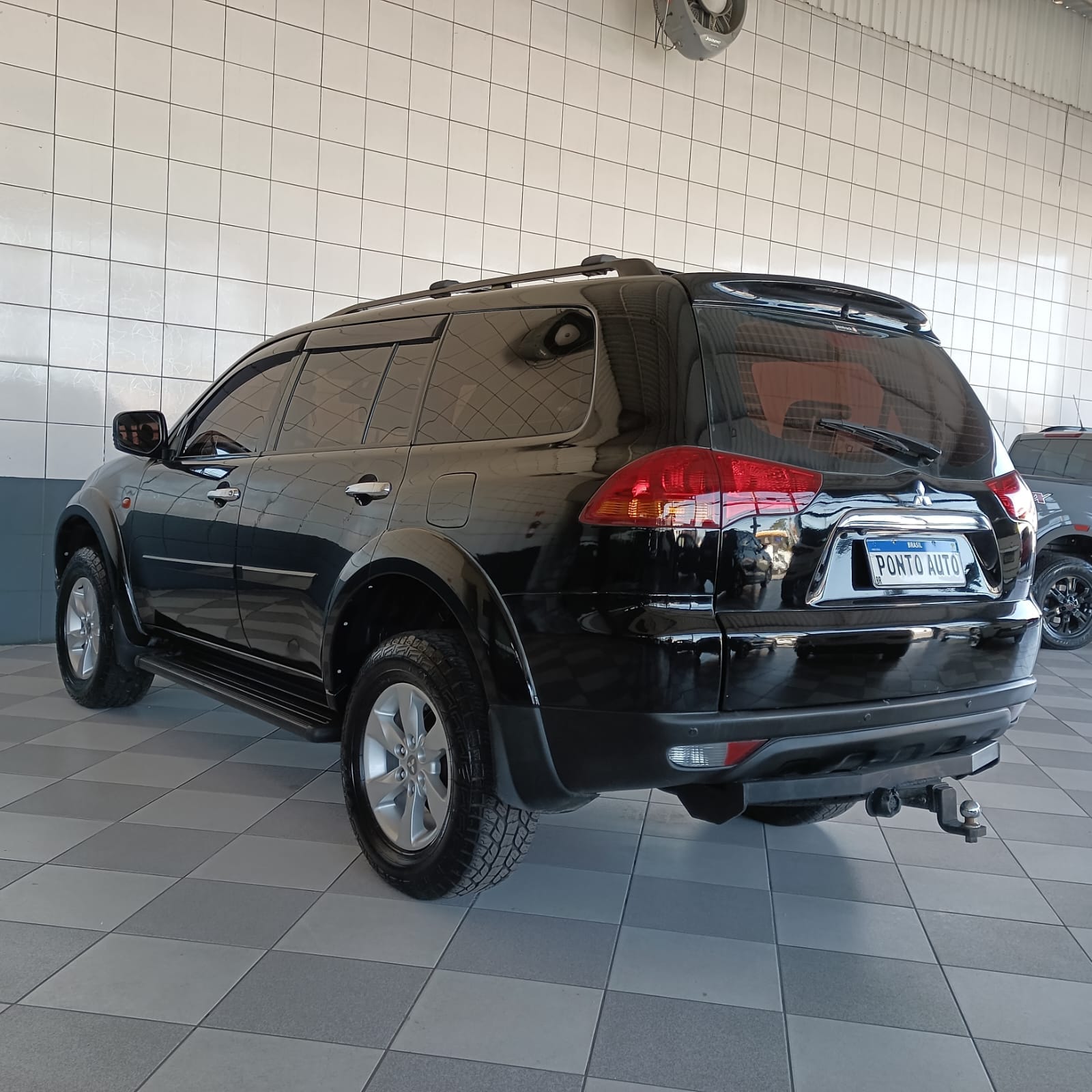 MMC PAJERO DAKAR 3.5 4x4 - Image 4