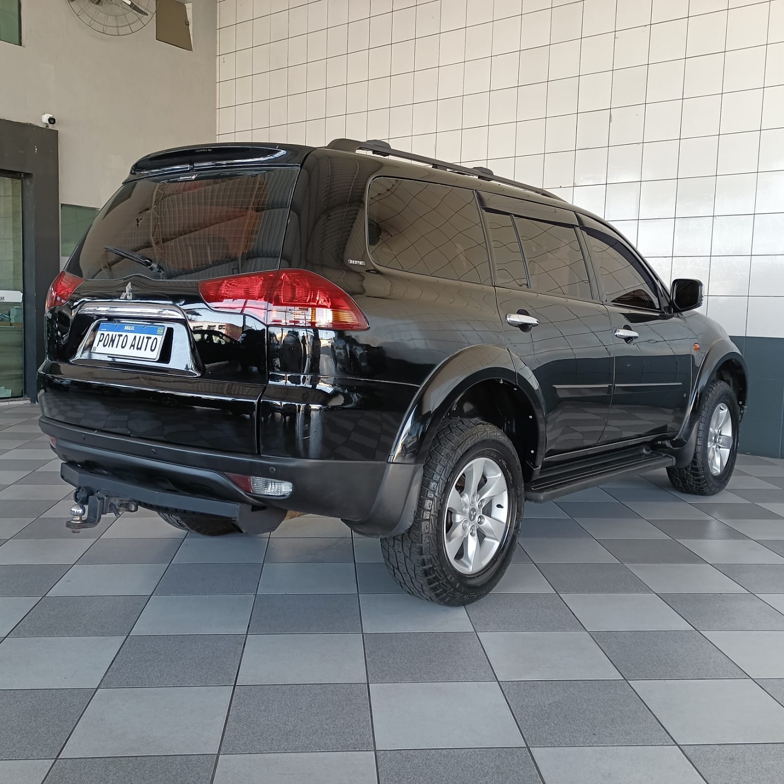 MMC PAJERO DAKAR 3.5 4x4 - Image 6