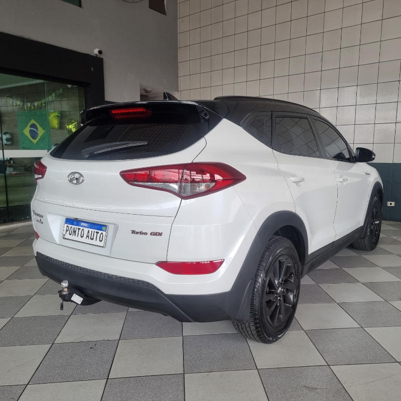 HYUNDAI TUCSON 1.6 T-GDI GLS - Image 8