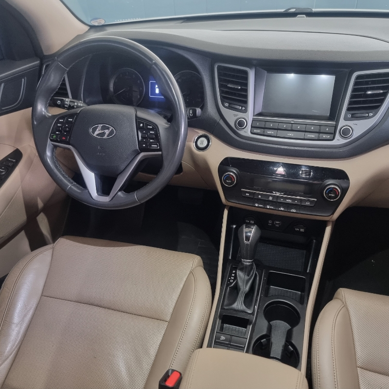 HYUNDAI TUCSON 1.6 T-GDI GLS - Image 5